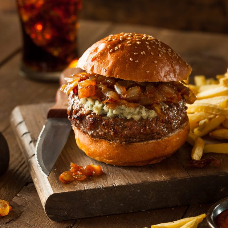 juicy-blue-cheese-hamburger-2025-01-16-16-43-25-utc-min Spicy Peri Peri Burger with fries.